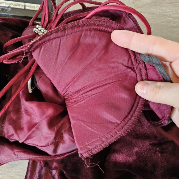 Vintage Womens Medium Velvet Formal Dress Strappy Back Fit N Flare‎ 90s Burgandy - Picture 8 of 11